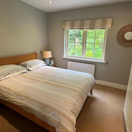 بيت للعطل 7 Oakwood Manor كينمير