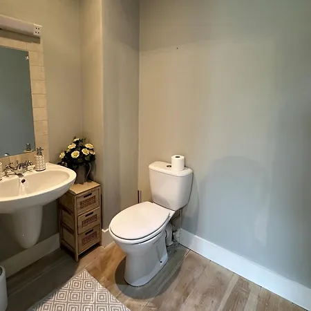 7 Oakwood Manor * كينمير