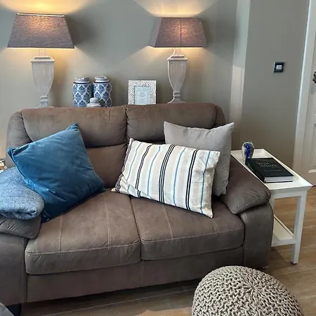 7 Oakwood Manor Semesterbostad Kenmare